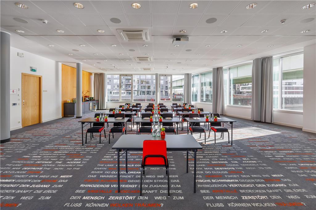 Hotel Art Cologne, By Park Plaza *