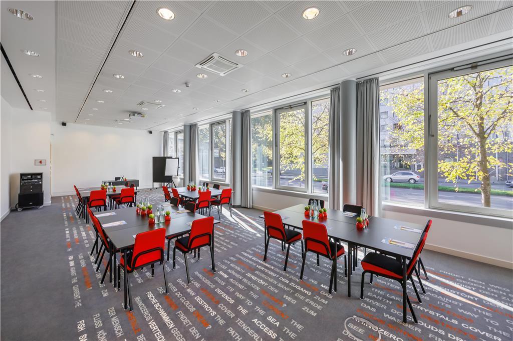 Art Cologne, By Park Plaza *